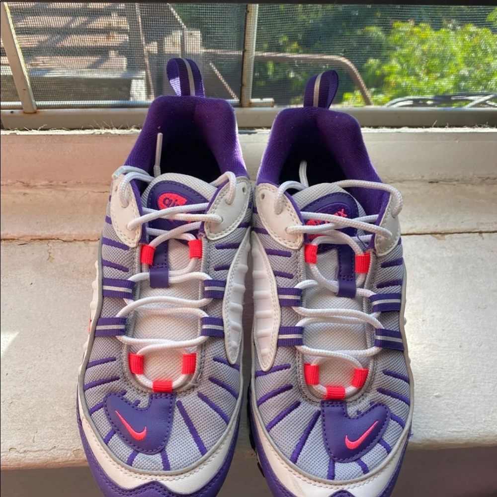 Women’s Air Max 98 - Picture 2 of 6